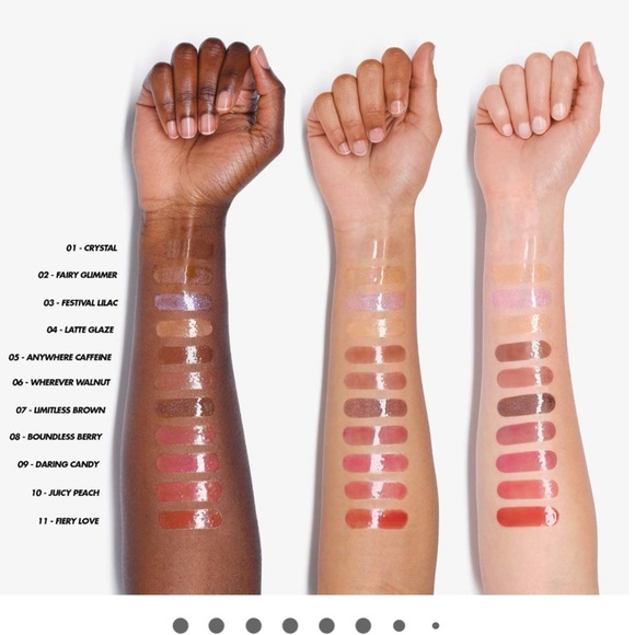 MAKE UP FOR EVER Super Boost Moisturizing & Plumping Lip Gloss Latte Glaze - Picture 3 of 7